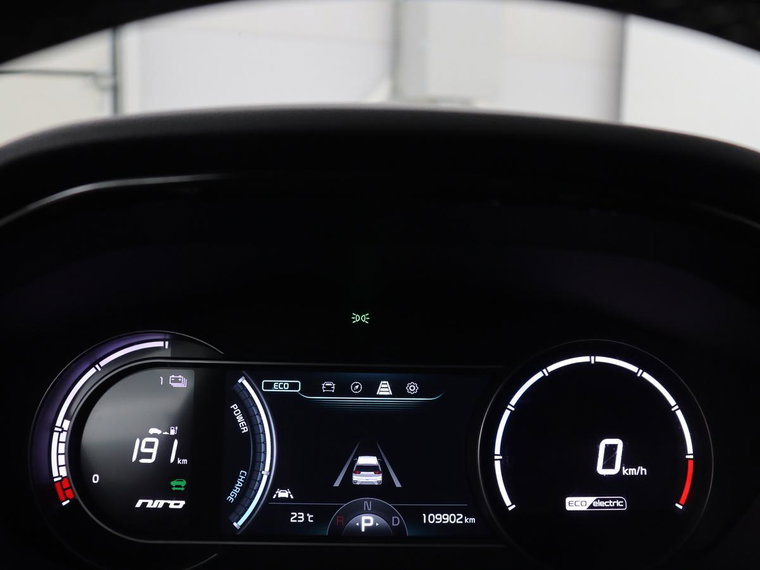 Vehicle Image 38