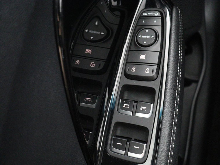 Vehicle Image 39