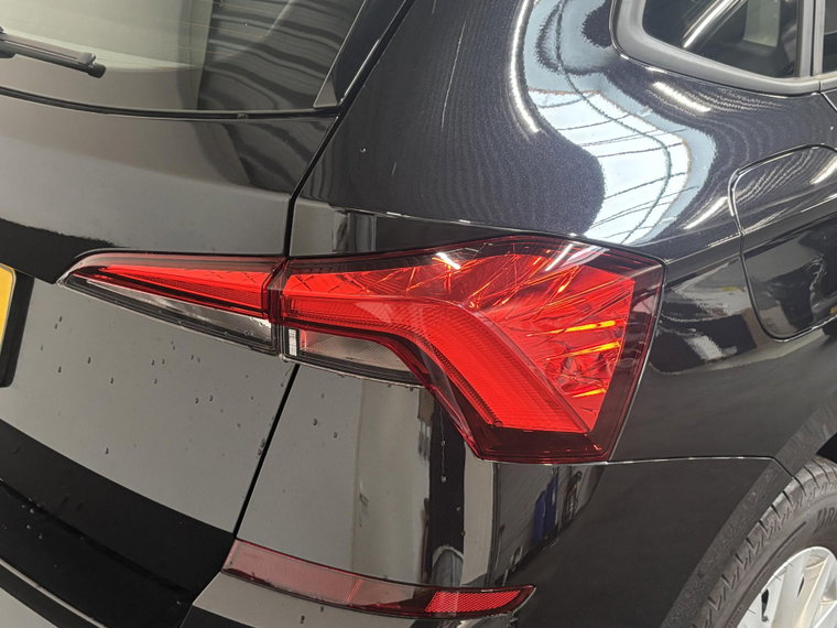 Vehicle Image 31