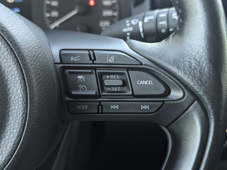 Vehicle Image 24