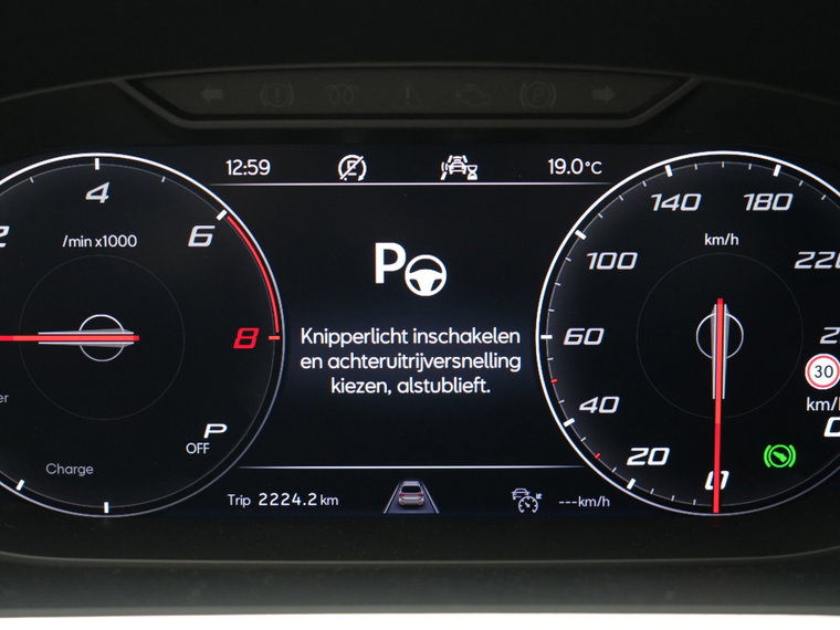 Vehicle Image 32