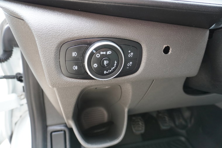 Vehicle Image 22