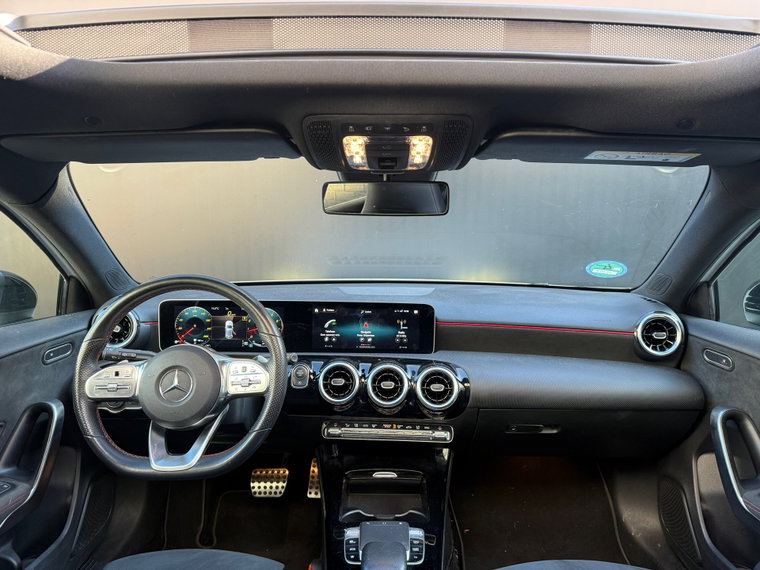 Vehicle Image 23