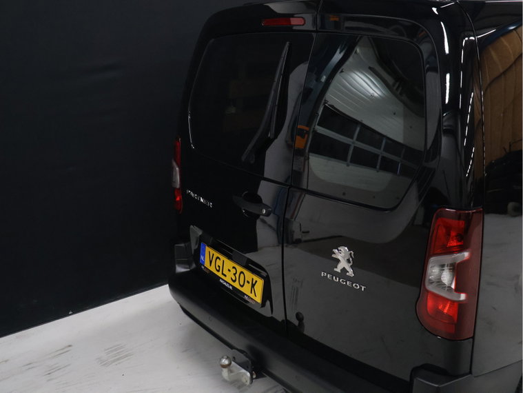 Vehicle Image 34