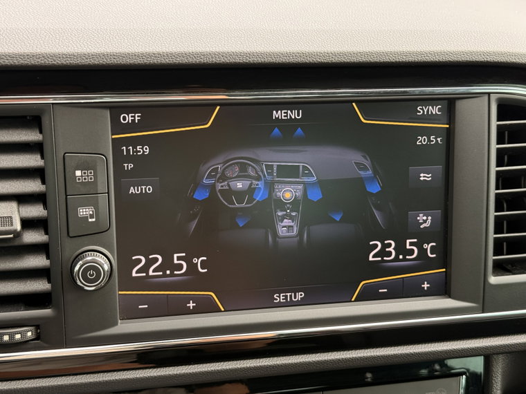 Vehicle Image 38