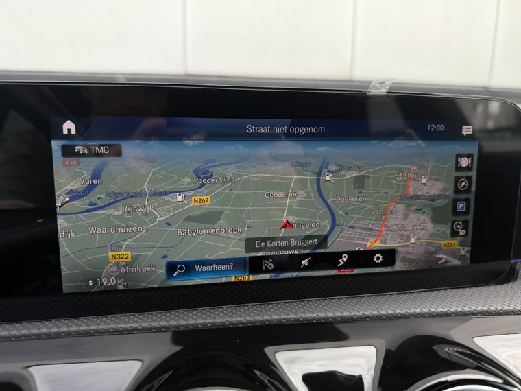 Vehicle Image 37