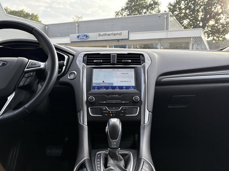 Vehicle Image 17