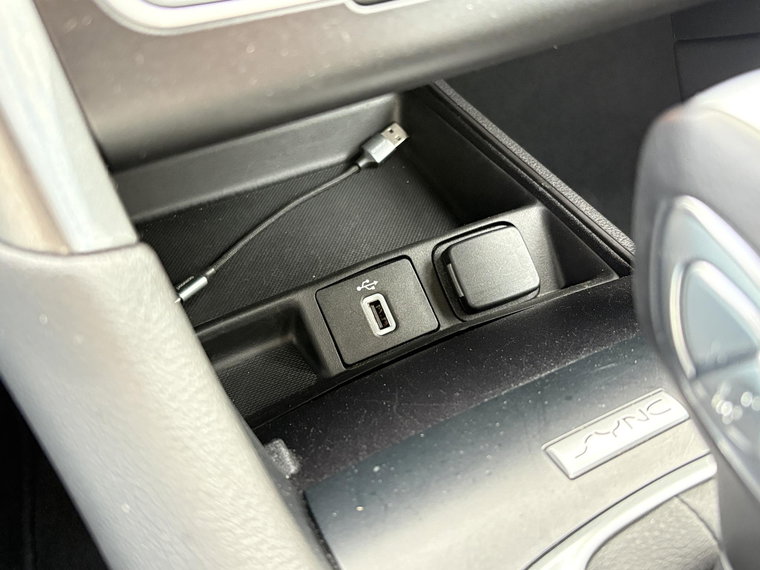 Vehicle Image 22