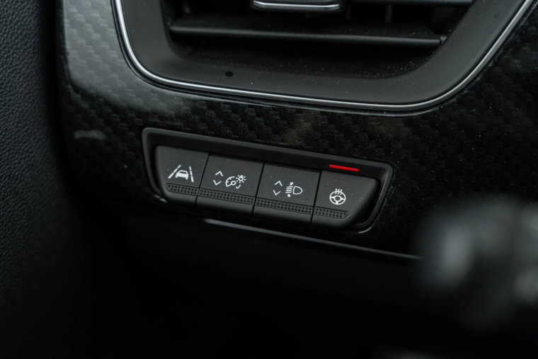 Vehicle Image 28