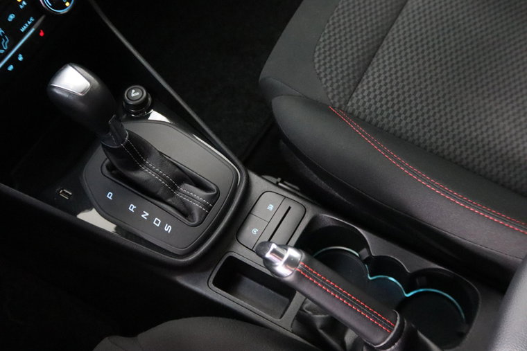Vehicle Image 35