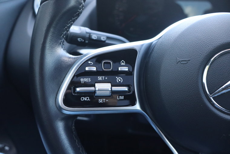 Vehicle Image 27