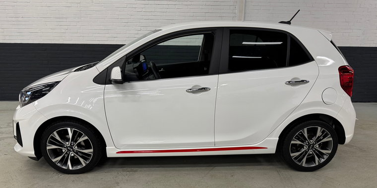 Vehicle Image 7