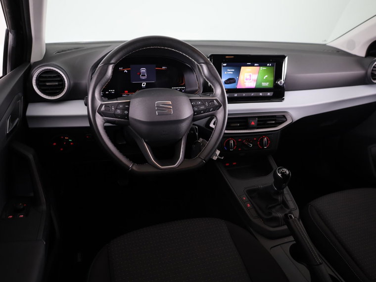 Vehicle Image 13