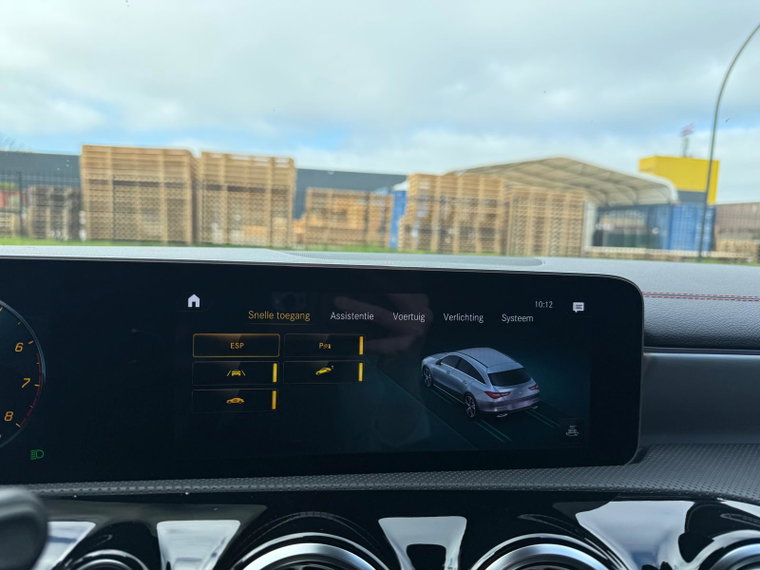 Vehicle Image 30