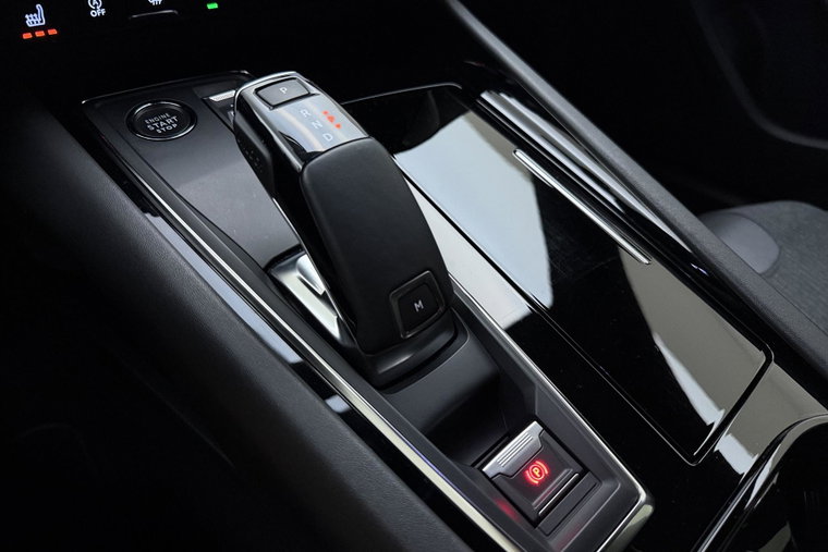 Vehicle Image 33