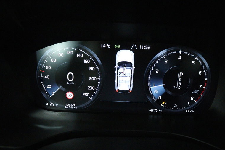 Vehicle Image 15