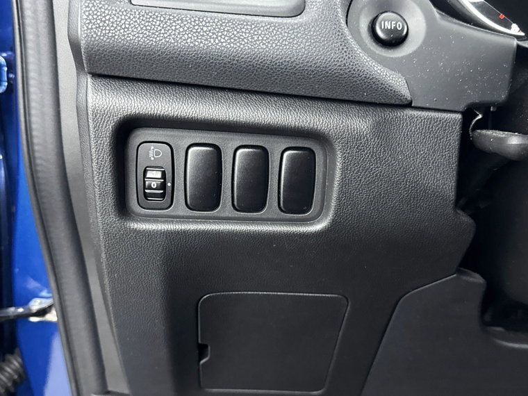 Vehicle Image 26