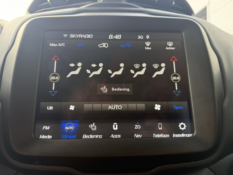 Vehicle Image 22