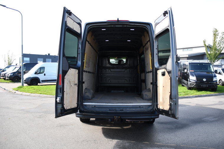 Vehicle Image 36