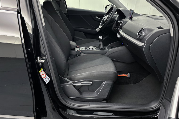 Vehicle Image 30