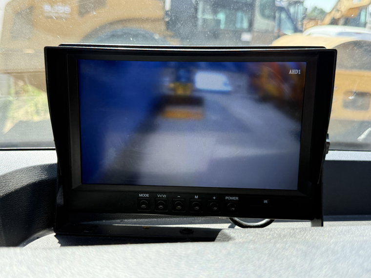 Vehicle Image 19