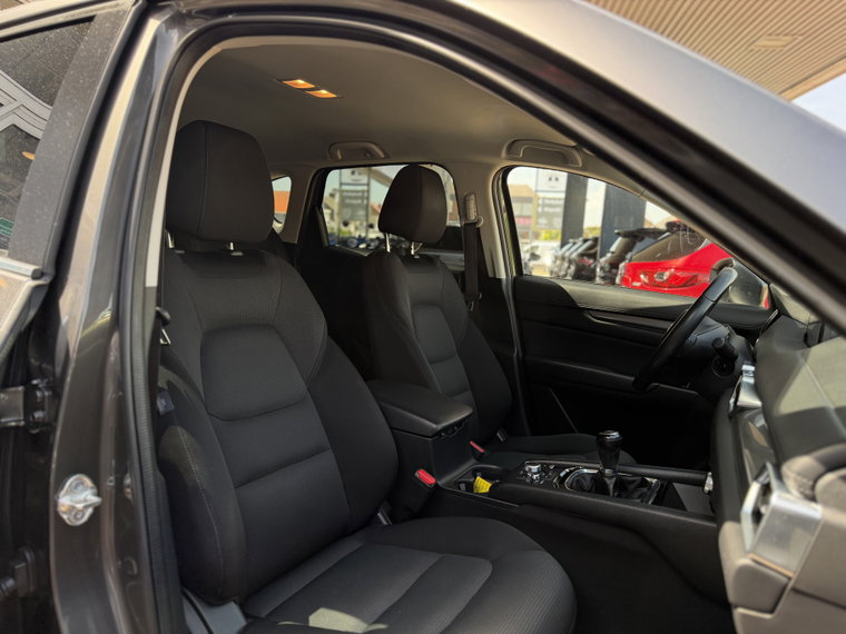 Vehicle Image 15