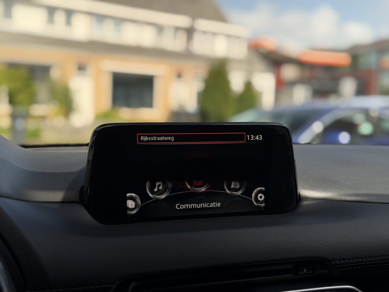 Vehicle Image 24