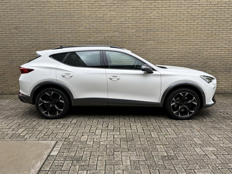 Vehicle Image 26