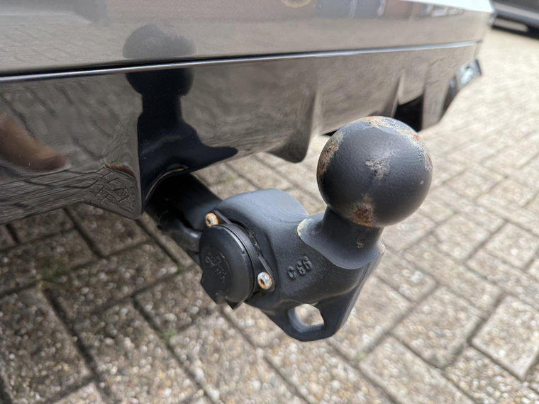 Vehicle Image 37