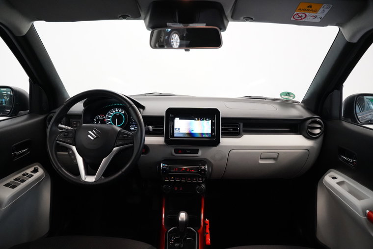 Vehicle Image 6