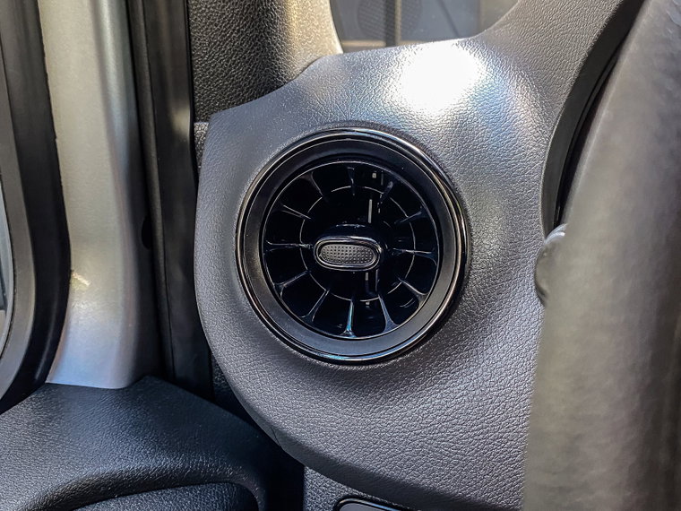 Vehicle Image 45