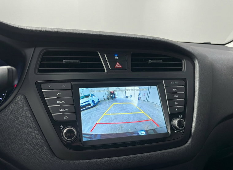 Vehicle Image 18
