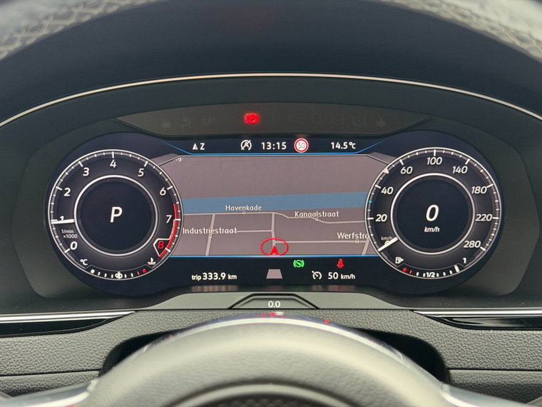 Vehicle Image 35