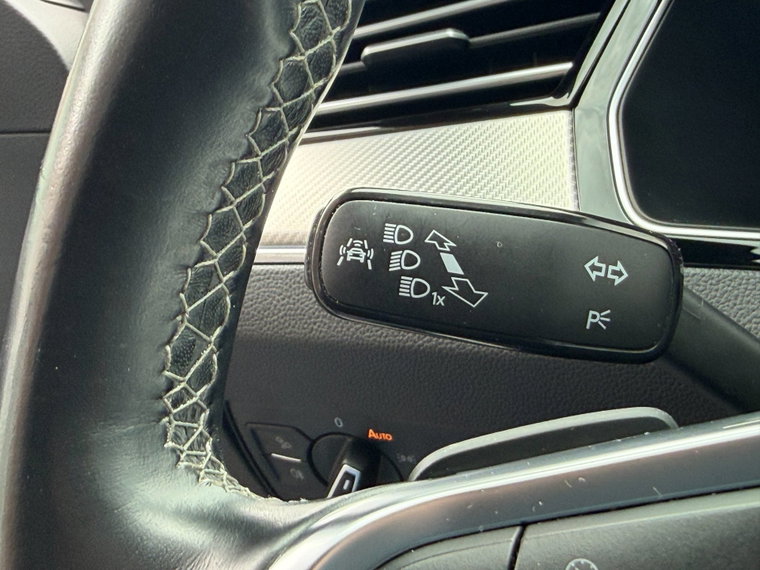Vehicle Image 39