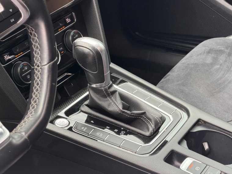 Vehicle Image 41