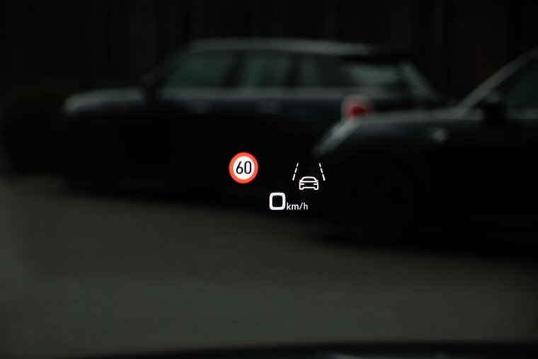 Vehicle Image 12