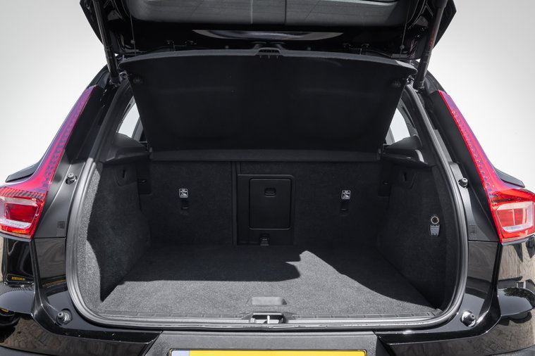 Vehicle Image 33