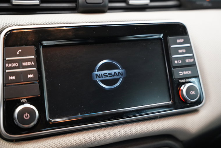 Vehicle Image 13
