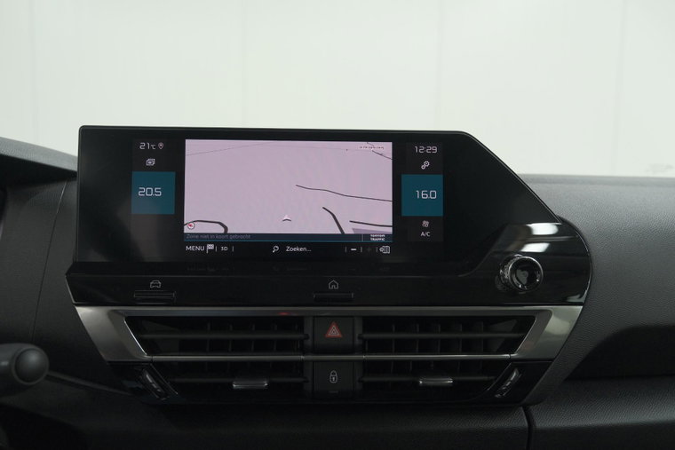 Vehicle Image 35