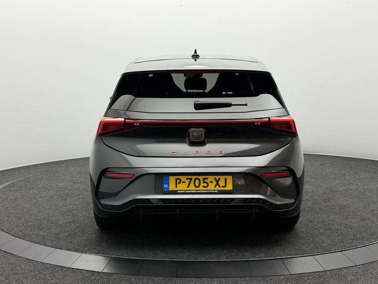 Vehicle Image 26