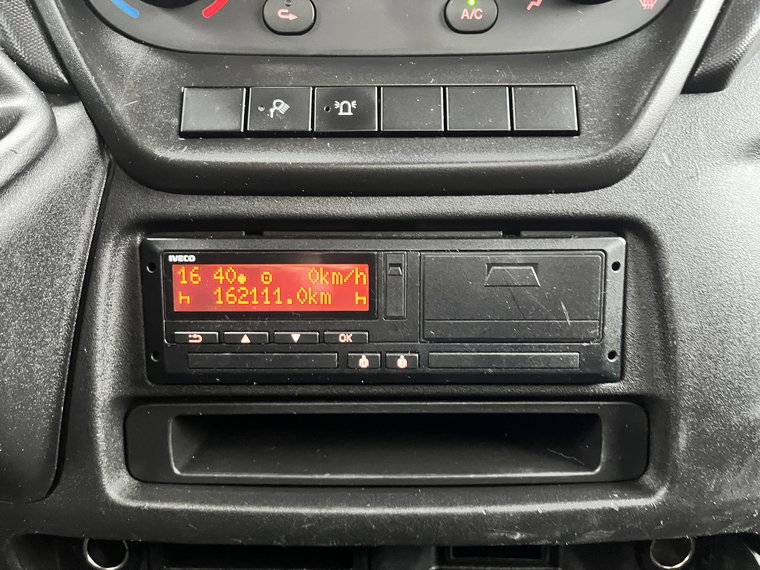 Vehicle Image 33