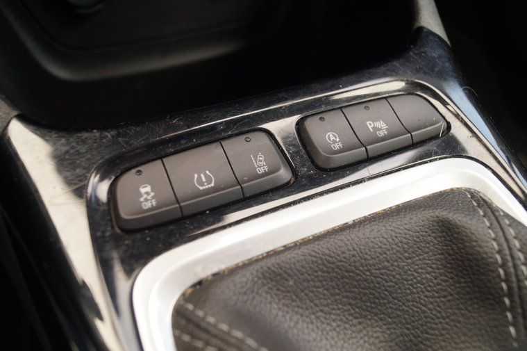 Vehicle Image 24