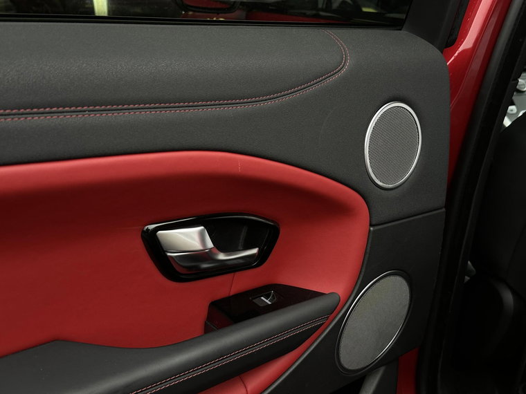 Vehicle Image 23