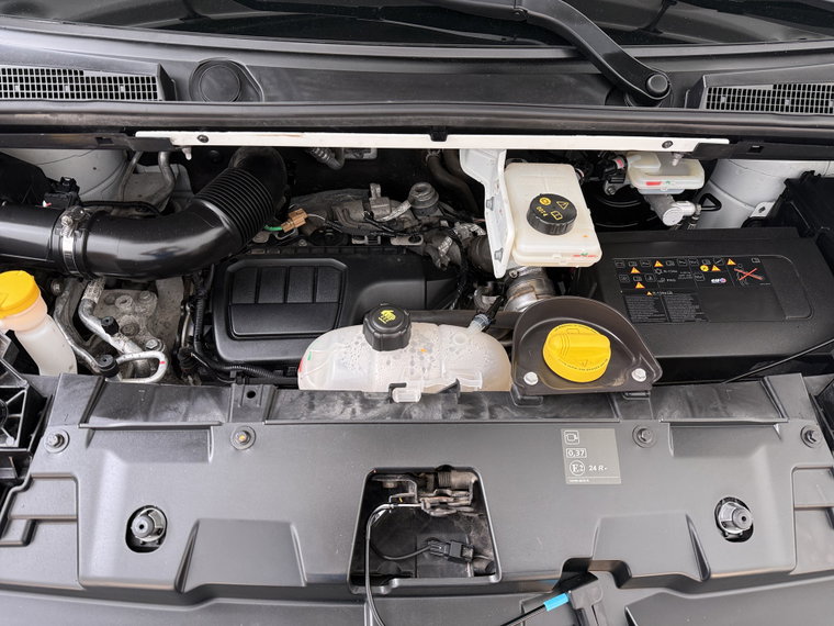 Vehicle Image 37