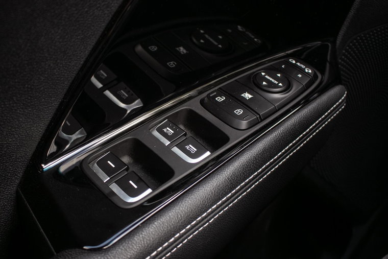 Vehicle Image 39