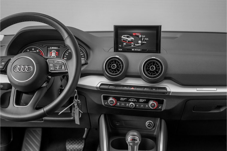 Vehicle Image 21