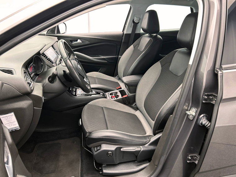 Vehicle Image 39