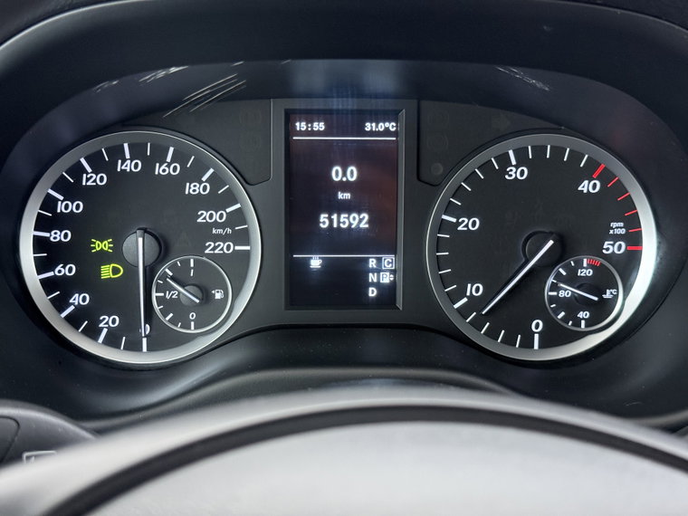 Vehicle Image 28