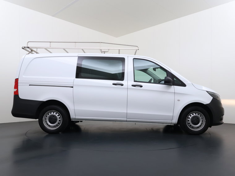 Vehicle Image 34