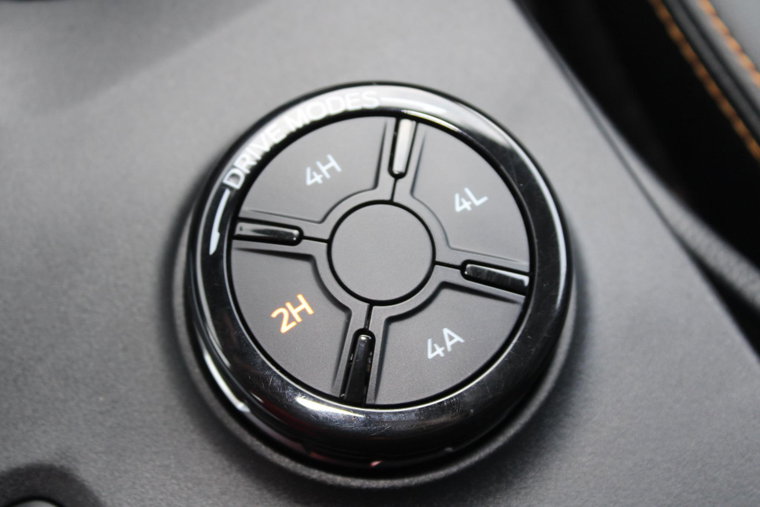 Vehicle Image 16